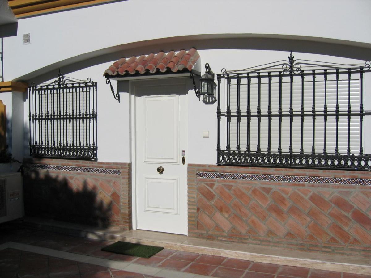 Apartamentos La Libertad Estepona Esterno foto