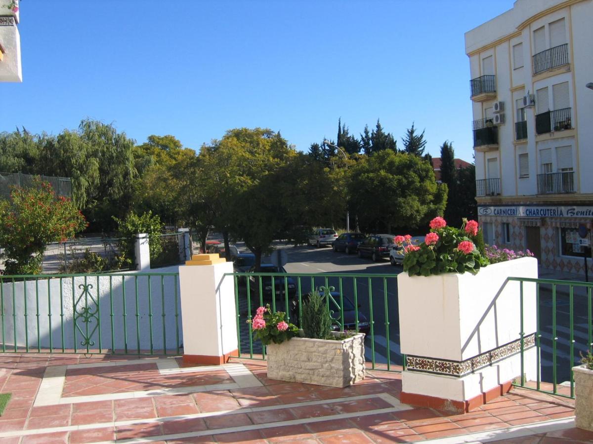 Apartamentos La Libertad Estepona Esterno foto