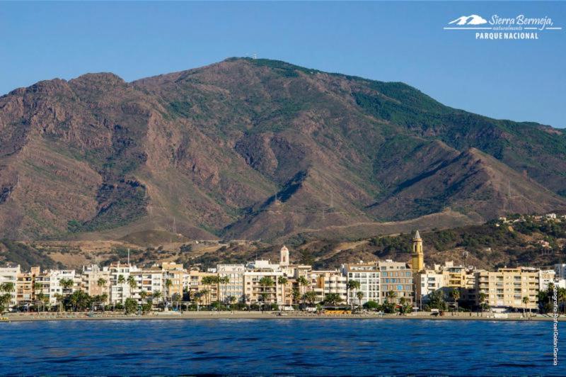 Apartamentos La Libertad Estepona Esterno foto